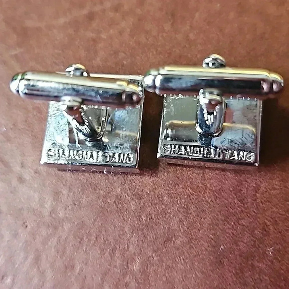 2 sets of Shanghai Tang Cufflinks Black & Red/Green Square with Silver Star Box - Picture 3 of 4